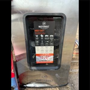 Master Built Electric Bluetooth Smoker